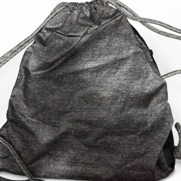 Adidas black and purple gym drawstring bag - Picture 2 of 4